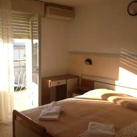 Ornella 3* Bellaria – Igea Marina
