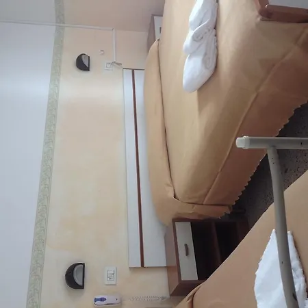Hotel Ornella 3*
