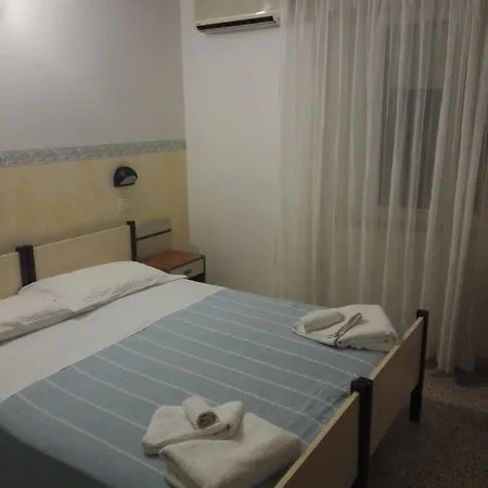 Ornella Ξενοδοχείο 3*